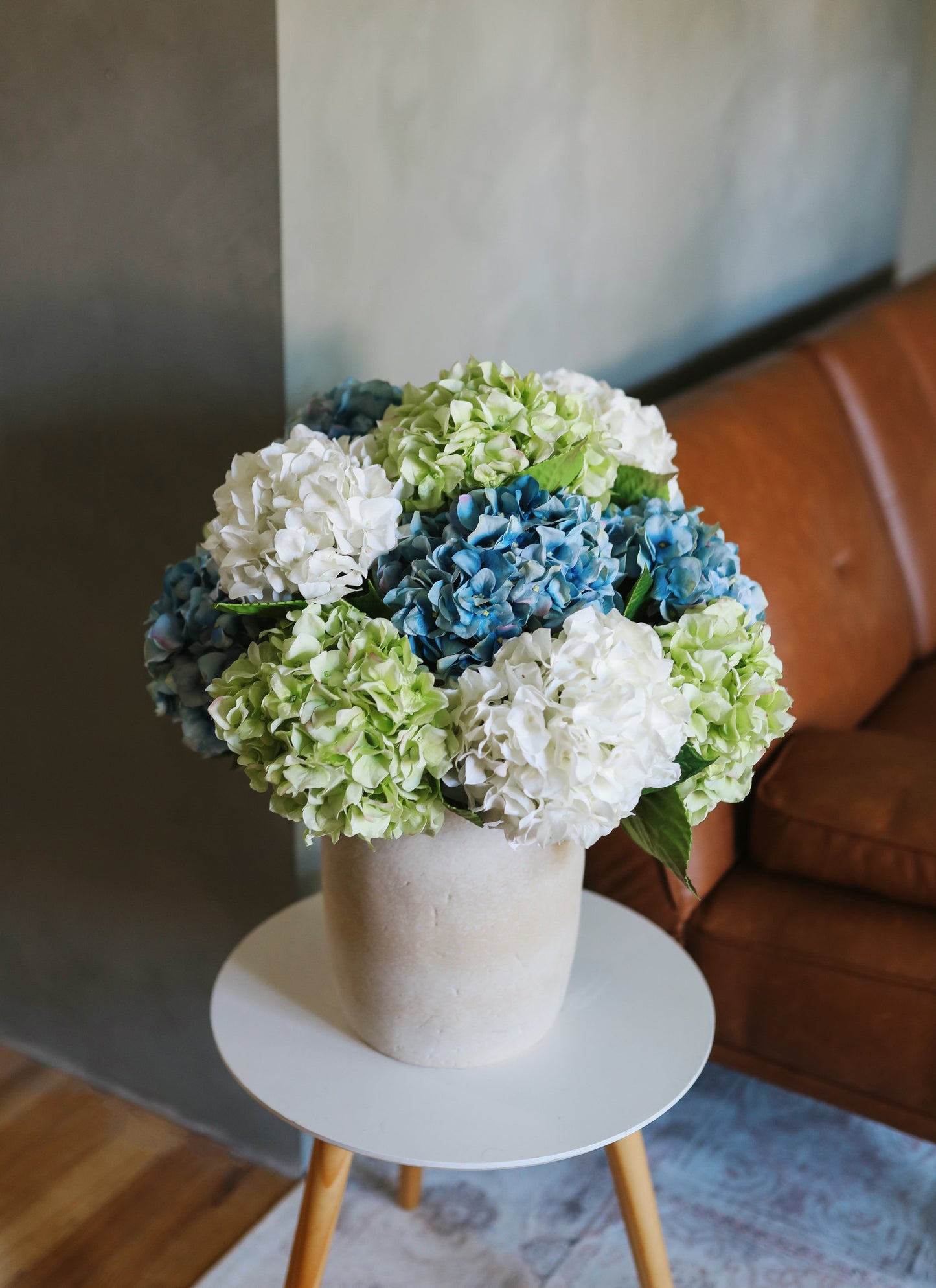 Real Touch Hydrangea Bouquet