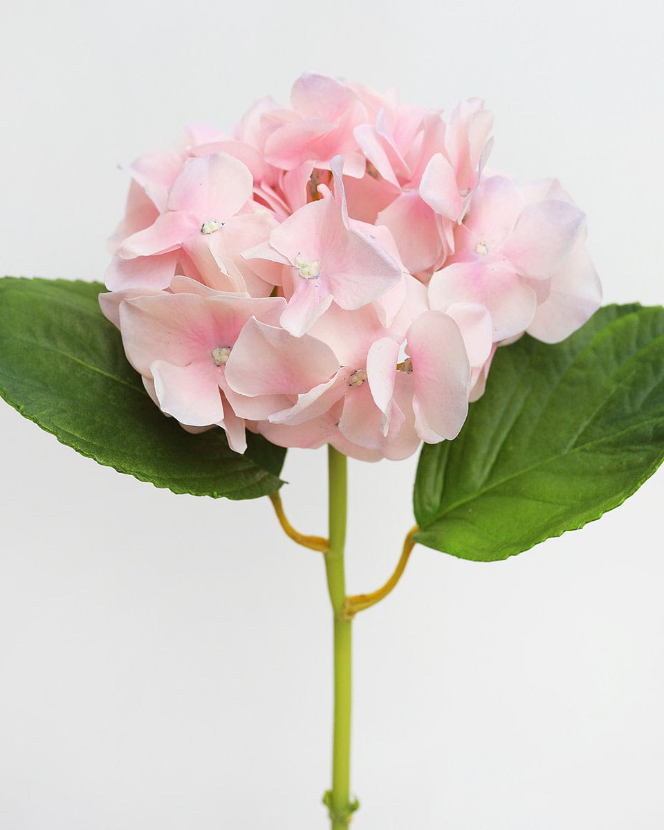 Real Touch Hydrangea Blossom in Soft Pink