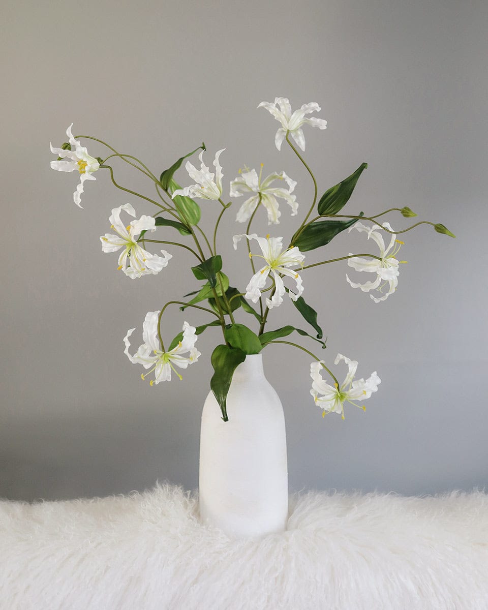 white silk lilies Faux Lily | White | 41"