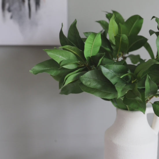 Fake Greenery Laurel Leaves in Green