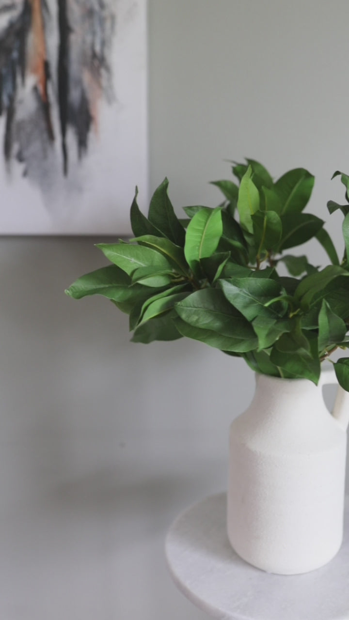 Fake Greenery Laurel Leaves in Green