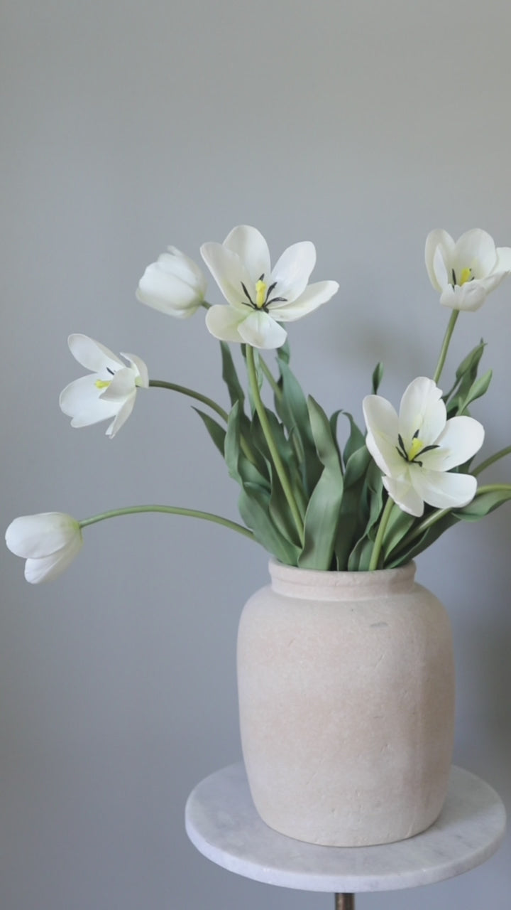 Video Showing Details of Faux Tulip in Cream White
